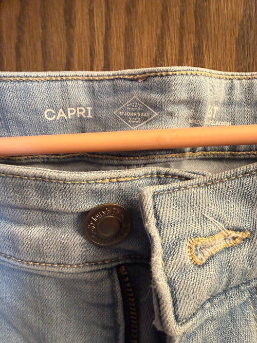 Capris